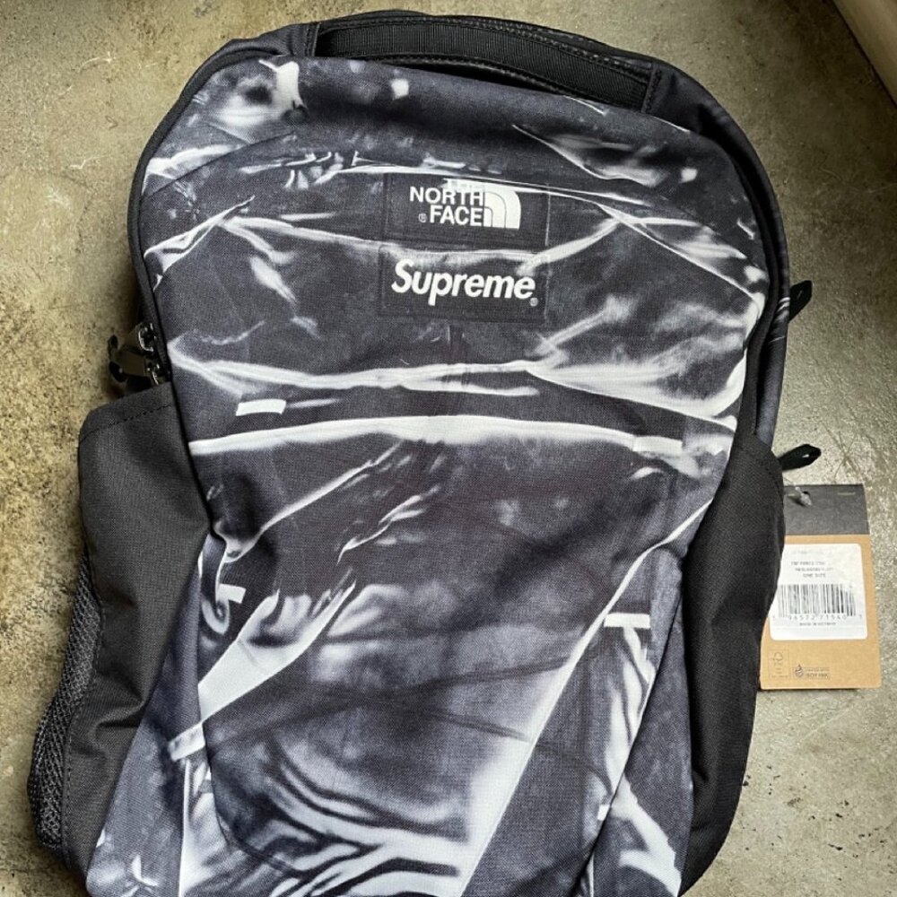 NEW Supreme The North Face Borealis Backpack